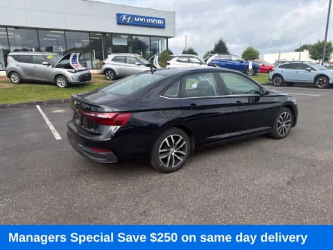 More photos of 2025 Volkswagen Jetta 1.5T SE at Lia Hyundai of Enfield, CT
