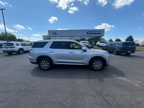 Photos of 2025 Hyundai Palisade SEL for sale in Enfield, CT at Lia Hyundai of Enfield