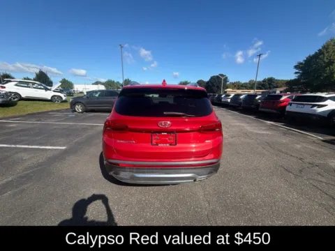 More photos of 2023 Hyundai Santa Fe SEL at Lia Hyundai of Enfield, CT