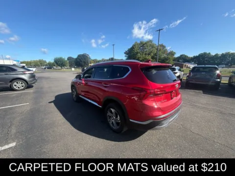 More photos of 2023 Hyundai Santa Fe SEL at Lia Hyundai of Enfield, CT