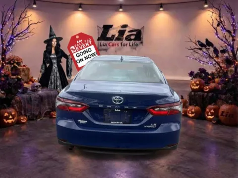 More photos of 2024 Toyota Camry Hybrid LE at Lia Hyundai of Enfield, CT