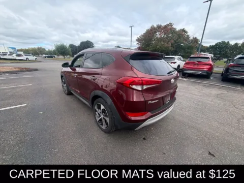 More photos of 2017 Hyundai Tucson Limited at Lia Hyundai of Enfield, CT