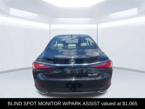 More photos of 2019 Lexus ES 350 at Lia Hyundai of Hartford, CT