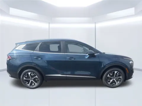 Photos of 2023 Kia Sportage Hybrid EX for sale in Hartford, CT at Lia Hyundai of Hartford