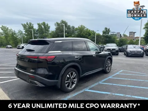 Another view of 2022 INFINITI QX60 LUXE for sale in Cohoes, NY at Lia INFINITI