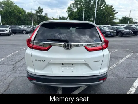 More photos of 2019 Honda CR-V EX-L at Lia INFINITI, NY