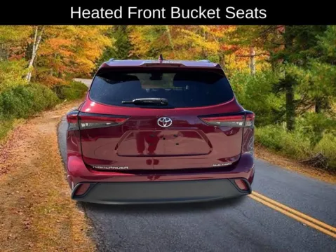 More photos of 2021 Toyota Highlander XLE at Lia INFINITI, NY
