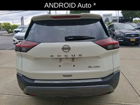 More photos of 2023 Nissan Rogue SL at Lia INFINITI, NY