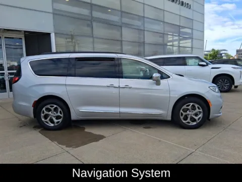 Photos of 2022 Chrysler Pacifica Limited for sale in Cohoes, NY at Lia INFINITI