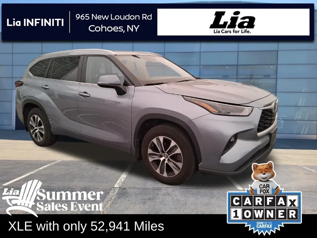 Blue 2024 Toyota Highlander XLE for sale in Cohoes, NY