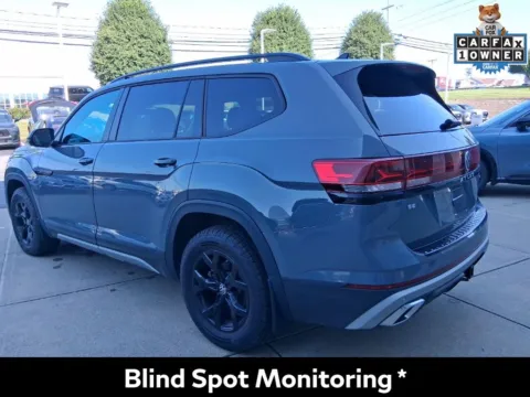 More photos of 2025 Volkswagen Atlas 2.0T Peak Edition at Lia INFINITI, NY