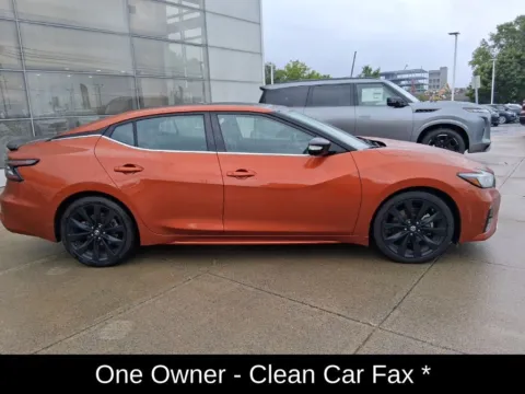 Photos of 2019 Nissan Maxima SR for sale in Cohoes, NY at Lia INFINITI