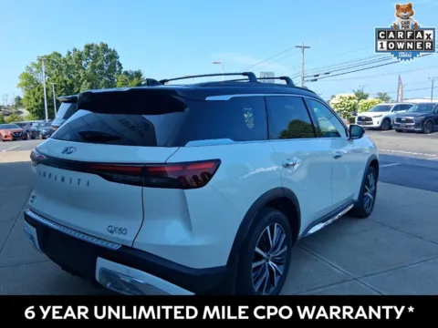 Another view of 2022 INFINITI QX60 Autograph for sale in Cohoes, NY at Lia INFINITI