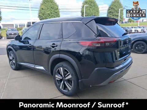More photos of 2023 Nissan Rogue SL at Lia INFINITI, NY