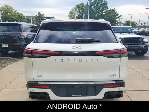 More photos of 2023 INFINITI QX60 LUXE at Lia INFINITI, NY