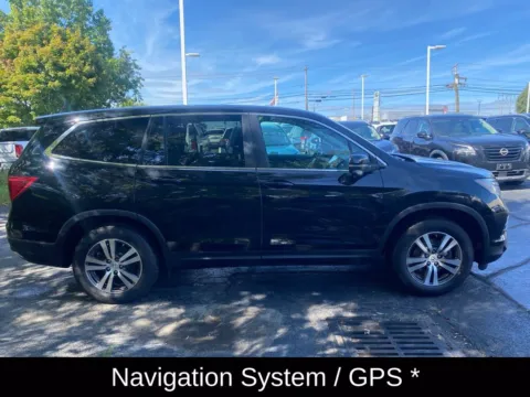 Photos of 2017 Honda Pilot EX-L for sale in Cohoes, NY at Lia INFINITI