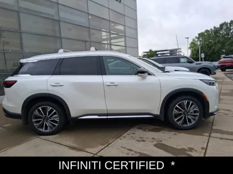 Photos of 2026 INFINITI QX60 LUXE for sale in Cohoes, NY at Lia INFINITI