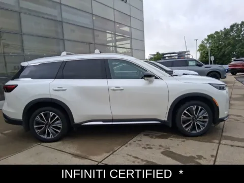 Photos of 2026 INFINITI QX60 LUXE for sale in Cohoes, NY at Lia INFINITI