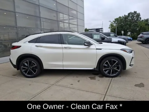 Photos of 2023 INFINITI QX55 LUXE for sale in Cohoes, NY at Lia INFINITI