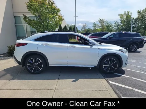 Photos of 2023 INFINITI QX55 LUXE for sale in Cohoes, NY at Lia INFINITI