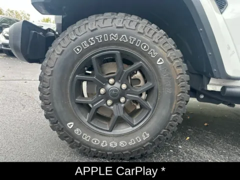 Another view of 2024 Jeep Gladiator Willys for sale in Cohoes, NY at Lia INFINITI