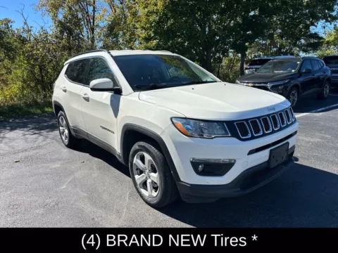 More photos of 2019 Jeep Compass Latitude at Lia INFINITI, NY