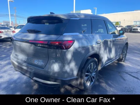 More photos of 2027 INFINITI QX60 LUXE at Lia INFINITI, NY