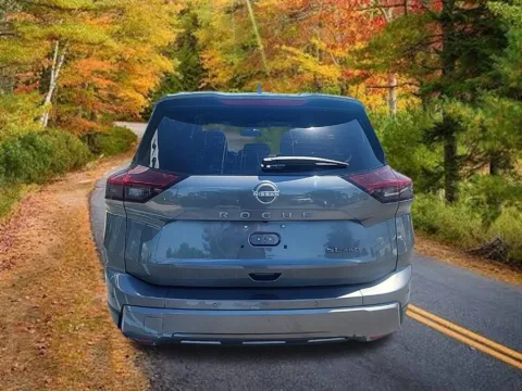 More photos of 2026 Nissan Rogue SL at Lia Nissan of Colonie, NY