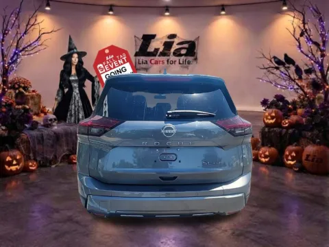 More photos of 2026 Nissan Rogue SL at Lia Nissan of Colonie, NY