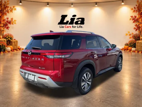 Another view of 2023 Nissan Pathfinder SL for sale in Schenectady, NY at Lia Nissan of Colonie