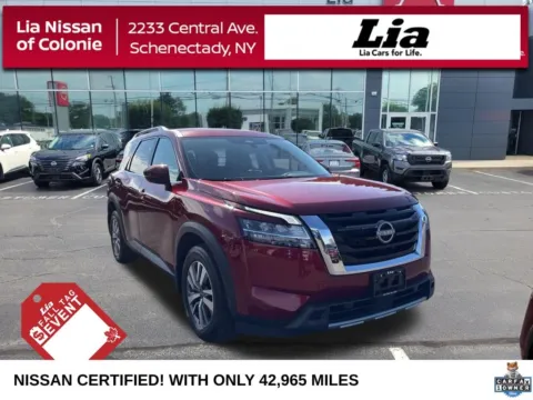 Red 2023 Nissan Pathfinder SL for sale in Schenectady, NY