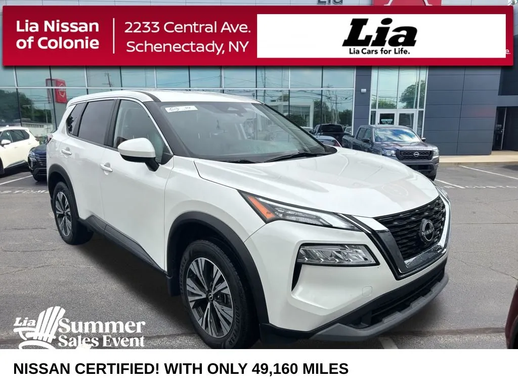 White 2023 Nissan Rogue SV for sale in Schenectady, NY