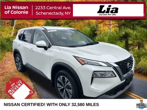 White 2023 Nissan Rogue SV for sale in Schenectady, NY
