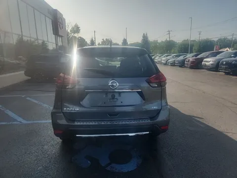 More photos of 2020 Nissan Rogue S at Lia Nissan of Colonie, NY
