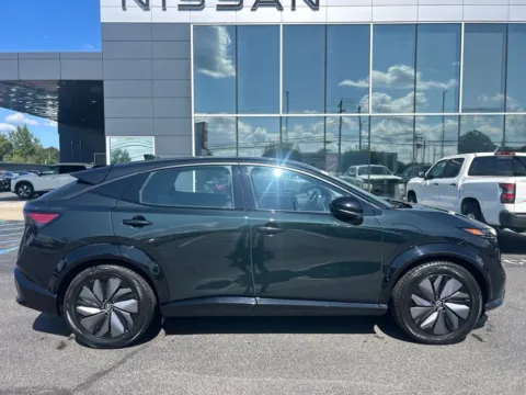 More photos of 2024 Nissan Ariya EVOLVE+ e-4ORCE at Lia Nissan of Colonie, NY