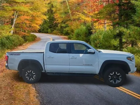 Photos of 2018 Toyota Tacoma TRD Off-Road for sale in Schenectady, NY at Lia Nissan of Colonie