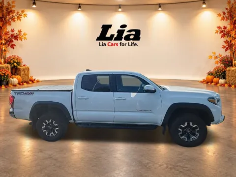Photos of 2018 Toyota Tacoma TRD Off-Road for sale in Schenectady, NY at Lia Nissan of Colonie