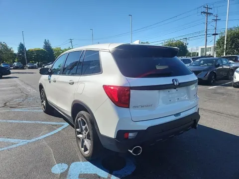 More photos of 2023 Honda Passport EX-L at Lia Nissan of Colonie, NY