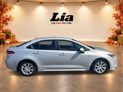 More photos of 2024 Toyota Corolla LE at Lia Nissan of Colonie, NY