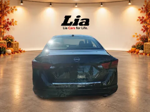 More photos of 2023 Nissan Altima 2.5 SR at Lia Nissan of Colonie, NY