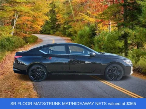 Photos of 2023 Nissan Altima 2.5 SR for sale in Schenectady, NY at Lia Nissan of Colonie
