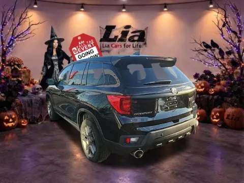 More photos of 2023 Honda Passport EX-L at Lia Nissan of Colonie, NY