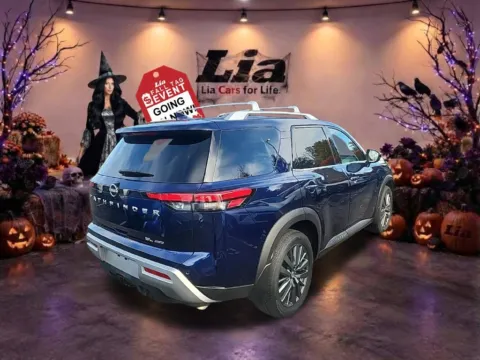 Another view of 2025 Nissan Pathfinder SL for sale in Schenectady, NY at Lia Nissan of Colonie