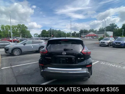 More photos of 2023 Nissan Murano SL at Lia Nissan of Enfield, CT