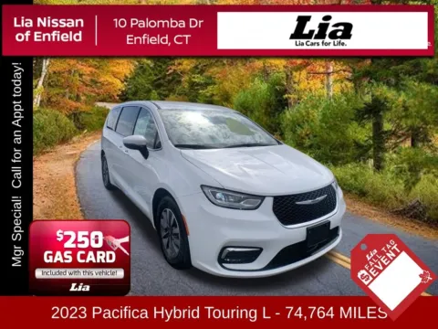 White 2023 Chrysler Pacifica Hybrid Touring L for sale in Enfield, CT