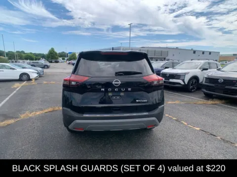 More photos of 2023 Nissan Rogue SV at Lia Nissan of Enfield, CT