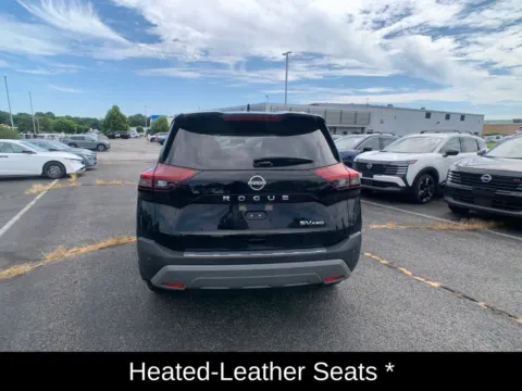 More photos of 2023 Nissan Rogue SV at Lia Nissan of Enfield, CT