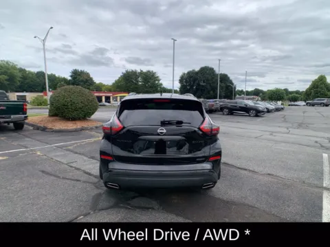 More photos of 2023 Nissan Murano SV at Lia Nissan of Enfield, CT