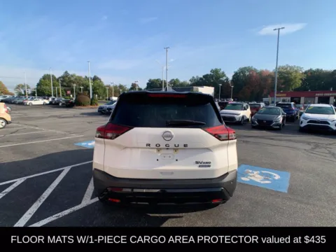 More photos of 2023 Nissan Rogue SV at Lia Nissan of Enfield, CT