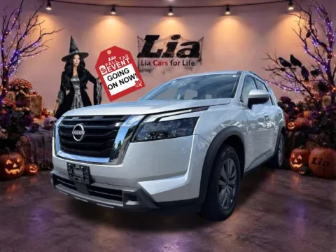 More photos of 2024 Nissan Pathfinder SV at Lia Nissan of Glens Falls, NY